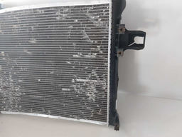 RADIADOR DE AGUA JEEP CHEROKEE V8 4.7 2003 2004 2005 A 2010