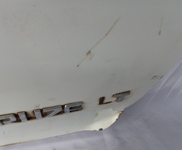 TAMPA TRASEIRA CHEVROLET CRUZE HATCH 2012 A 2016 DETALHES