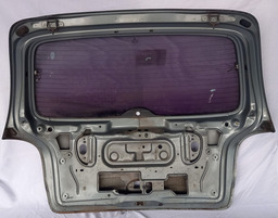 TAMPA TRASEIRA SCENIC 1998 1999 A 2011PEQ DETALHES 