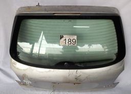 TAMPA TRASEIRA PEUGEOT 206 207 2002 2003 A 2014 PEQ DETALHE 