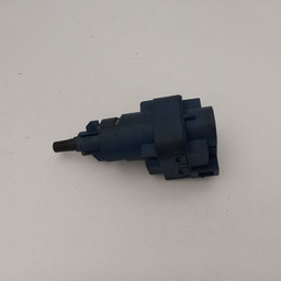 INTERRUPTOR PEDAL EMBREAGEM VOLKSWAGEN GOLF 2003 A 2014
