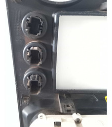 MOLDURA DO RÁDIO COM COMANDO DE AR FORD FIESTA 2003 A 2012