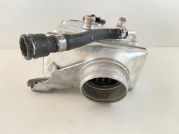 INTERCOOLER DA TURBINA DIREITA BMW X5 XDRIVE 4.4 V8 2011