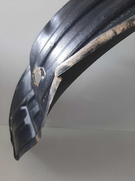 PARA BARRO TRASEIRO DIREITO TOYOTA HILUX 2005 A 2012