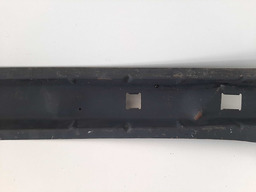 ALMA LÂMINA PARACHOQUE TRAS CORSA HACHT 95/10 DETALHE 