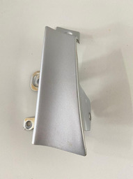 ACABAMENTO INFERIOR LANTERNA DIREITA CAPTIVA 2008 A 2015