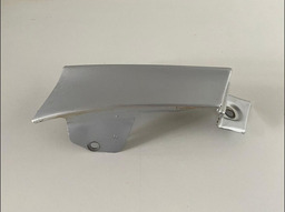 ACABAMENTO INFERIOR LANTERNA DIREITA CAPTIVA 2008 A 2015