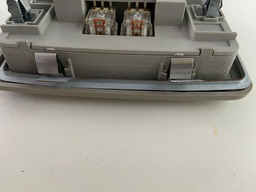 LUZ DE TETO CORTESIA GM CAPTIVA 2008 A 2015 PEQUENO DETALHE