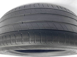 PNEU MICHELIN PRIMACY 3 225/55R18 98V MAIS GASTO DE UM LADO