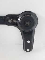 TRAVESSA INFERIOR RADIADOR NISSAN SENTRA 2008 A 2013 