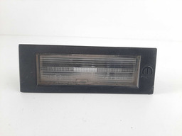 Luz De Placa Traseira Jeep Renegade 2017 A 2021