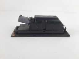 LUZ DE PLACA TRASEIRA JEEP RENEGADE 2017 A 2021