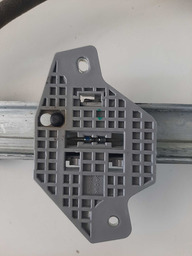 MAQUINA DE VIDRO ELÉTRICA DIANTEIRA ESQUERDA HB20 2013 A 18