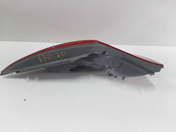 LANTERNA DIREITA I30 2008 A 2012 AVARIA NA FIXAÇAO 