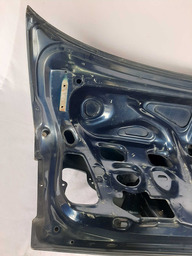 TAMPA TRASEIRA CIVIC 1999 A 2000 DETALHE 