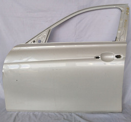 Porta Dianteira Esquerda Bmw 320i 2012 A 16 Pequeno Detalhe