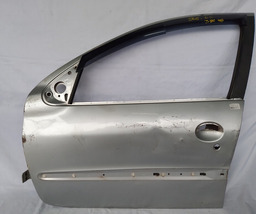 Porta Dianteira Esquerda Peugeot 206 1998 A 2009 Detalhes 