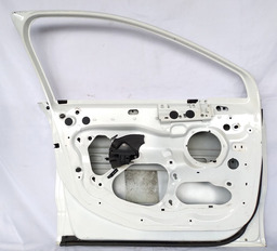 PORTA DIANTEIRO ESQUERDO  CITROEN  C4 LOUNGE 13 A 18 DETALHE
