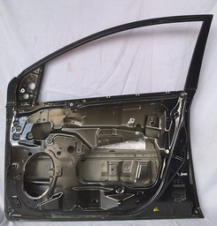 PORTA DIANTEIRA DIREITA SENTRA 2007 2008 A 2013 SEM FRISO