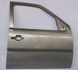 Porta Dianteira Direita Seveiro Bola 95 A 05 Com Detalhes 