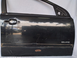 PORTA DIANTEIRA DIREITA CHEVROLET VECTRA 06 A 11 DETALHES 