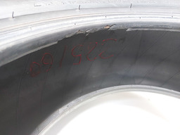 PAR PNEU MICHELIN PRIMACY 3 225/60R17   MEIA VIDA DETALHE