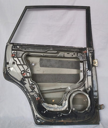 PORTA TRASEIRA ESQUERDA TUCSON 2005 2006 A 2017 DETALHE 