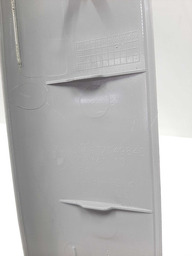 ACABAMENTO TAMPA PORTA MALAS LADO DIREITO BMW X5 2011 4.4