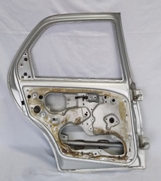 PORTA TRASEIRA ESQUERDA PALIO SIENA 1996 1997 A 2004