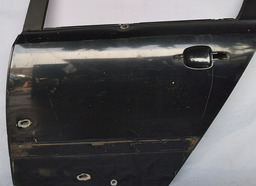 PORTA TRASEIRA ESQUERDA VECTRA ELITE 06 A 11 COM DETALHES 