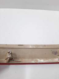 REFLETOR ESQUERDO PARACHOQUE TRASEIRO BMW X5 2011 DETALHE