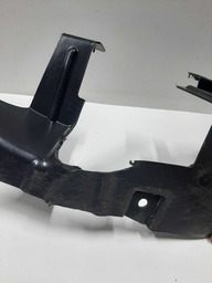 DEFLETOR ESQUERDO BMW X5 2011 7160239 DETALHE