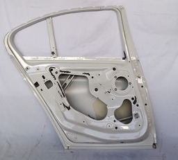 PORTA TRAS ESQUERDA BMW SÉRIE 3 F30 316 320 328 335 M3 13/18