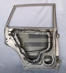 PORTA TRASEIRA ESQUERDA TUCSON 2005 2006 A 2017