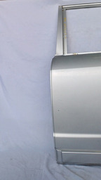 PORTA TRASEIRA ESQUERDA CAPTIVA 2008 2009 A 2017