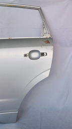 PORTA TRASEIRA ESQUERDA CAPTIVA 2008 2009 A 2017