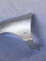 PARALAMA ESQUERDO OPIRUS 2005 2006 A 2011 DETALHE 