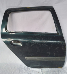 PORTA TRASEIRA DIREITA CLIO 2000 2001 A 2012