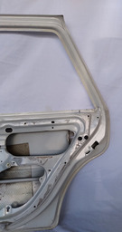 PORTA TRASEIRA DIREITA VOLKSWAGEN GOL G4 06 A 09 COM DETALHE