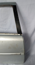 PORTA TRASEIRA DIREITA VECTRA 1997 1998 A 2005 DETALHES 