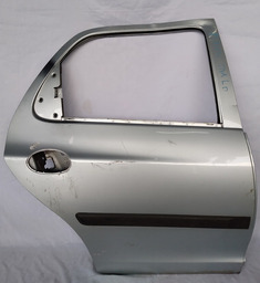 Porta Traseira Direita Chevrolet Prisma 07 A 13 Com Detalhes