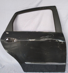 Porta Traseira Direita Fiat Linea 08 A 13 Com Detalhes 