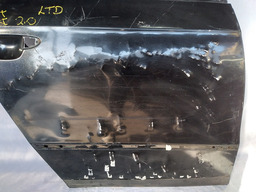 PORTA TRASEIRA DIREITA PASSAT B6 2006 2006 A 2010 AVARIA 