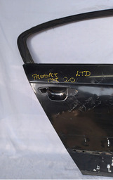 PORTA TRASEIRA DIREITA PASSAT B6 2006 2006 A 2010 AVARIA 