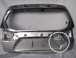 Tampa Traseira Mitsubishi Outlander 2008 A 2010 Com Detalhes