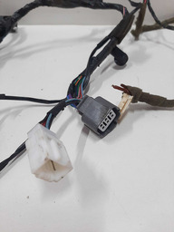 CHICOTE PORTA DIANTEIRA DIREITA OUTLANDER 3.0 2008 DETALHE