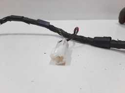 CHICOTE TAMPA TRASEIRA MITSUBISHI OUTLANDER 3.0 V6 2008