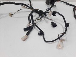 CHICOTE TAMPA TRASEIRA MITSUBISHI OUTLANDER 3.0 V6 2008