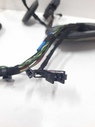 CHICOTE PORTA TRASEIRA DIREITA DISCOVERY 3 2006 A 2009