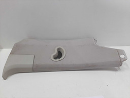 ACABAMENTO COLUNA CINTO TRAS DIREITO DISCOVERY 3 06 DETALHE